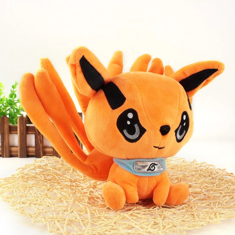 Peluche Kurama 25cm – Peluche Infantil Naruto Shippuden Conheça o Peluche Kurama 25cm, inspirado na poderosa Raposa de Nove Caudas de Naruto Shippuden. Macio, seguro e certificado, ideal para crianças a partir de 3 anos e fãs de anime. Adicione Kurama à sua coleção!