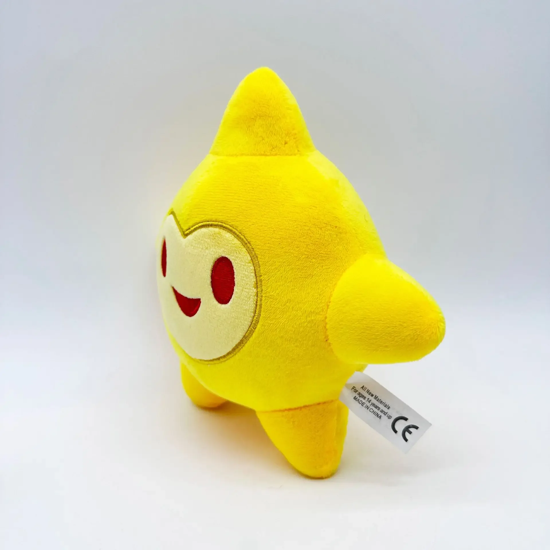 Peluche Estrela Wish 20cm - Magia e Encanto Disney Descubra o Peluche Estrela Wish de 20 cm, inspirado no filme Wish: O Poder dos Desejos. Macio, seguro e ideal para crianças a partir dos 18 meses. Um presente mágico para fãs da Disney!