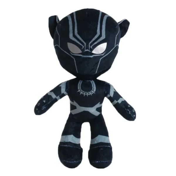 Leve para casa o Peluche Pantera Negra Avengers 30cm! Macio, seguro e fiel ao icónico herói de Wakanda, é perfeito para crianças a partir dos 3 anos. Ideal para fãs dos Avengers e de filmes de super-heróis!