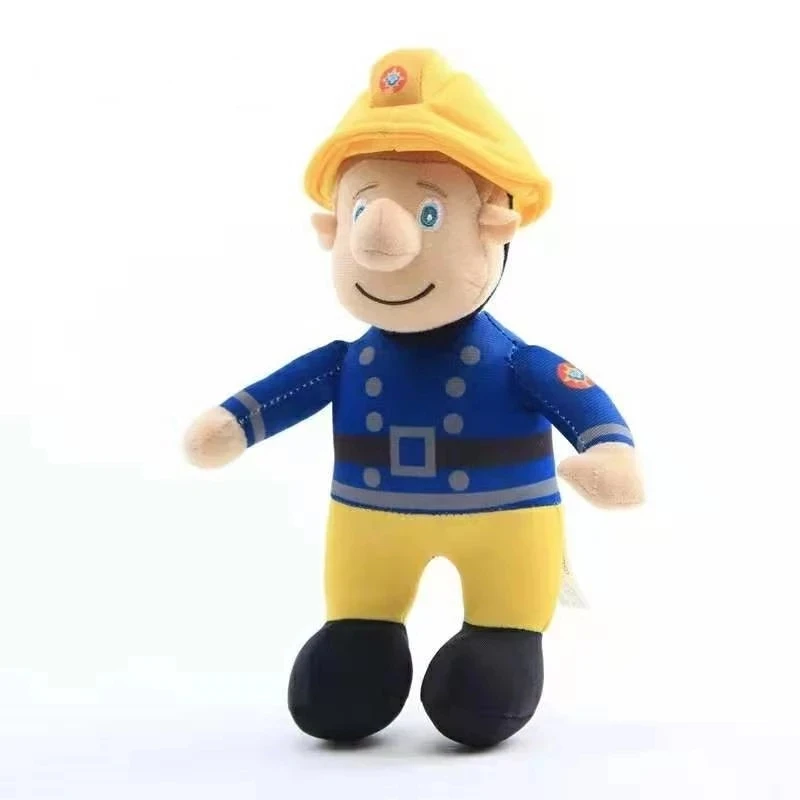 Peluche Bombeiro Sam 25cm - Peluches de Séries Infantis Descubra o Peluche Bombeiro Sam 25cm, o herói favorito das crianças! Seguro, macio e educativo, é o presente ideal para estimular a imaginação e as brincadeiras. Compre já na Plushie!
