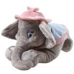 Descubra o adorável Peluche Sra. Jumbo Disney 25cm! Inspirado no clássico "Dumbo", este peluche macio e seguro é perfeito para crianças e fãs de filmes Disney. Compre já!