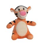 Conheça o Peluche Tigre de 22cm, inspirado no mundo mágico de Winnie the Pooh. Seguro (Certificado CE), macio e ideal para crianças com mais de 3 anos. O presente perfeito para fãs de peluches Disney!