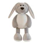 Descubra o Peluche Coelho Cinzento 28cm, um adorável brinquedo infantil feito de materiais suaves e seguros. Perfeito para crianças a partir de 3 anos. Qualidade e conforto garantidos!