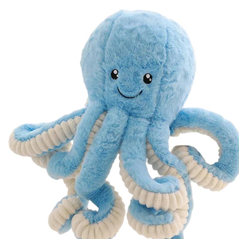 Descubra o Peluche Polvo, um amigo macio e fofinho inspirado no oceano. Disponível em três tamanhos, é ideal para crianças a partir dos 3 anos. Encomende já na Plushie!