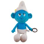 Adiciona glamour e diversão à tua coleção com o Peluche Smurf Vaidoso de 40cm! Feito com materiais suaves e seguro para crianças +3 anos. Compra já o teu Smurf Vaidoso!
