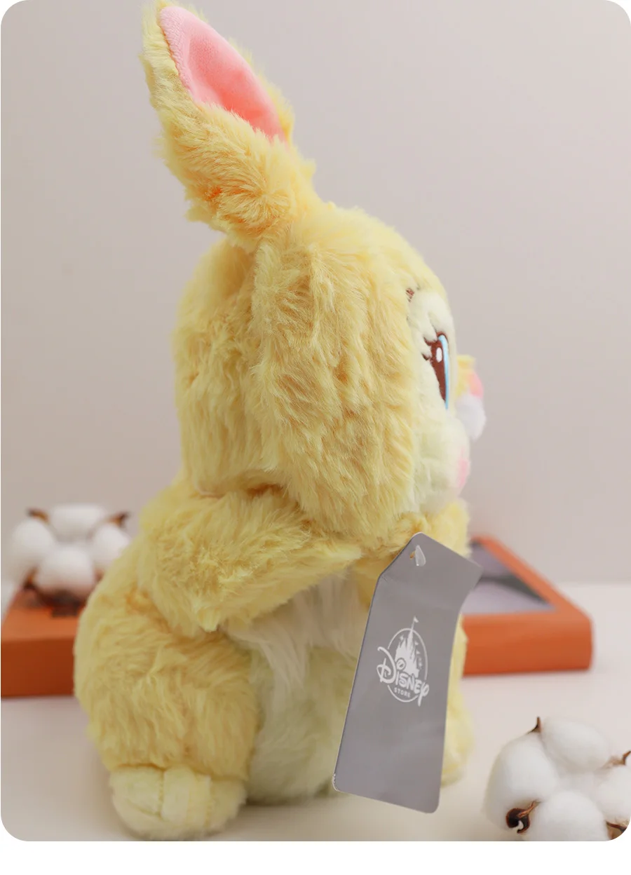 Peluche Miss Bunny - Bambi 30cm - Suavidade e Encanto Disney Descobre o adorável Peluche Miss Bunny de Bambi, com 30 cm de pura suavidade e detalhe. Perfeito para crianças e fãs da Disney, este peluche encanta qualquer coleção.