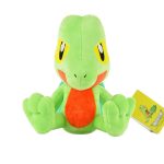 Descobre o Peluche Pokémon de Treecko com 24cm — perfeito para fãs do anime! Macio, certificado CE e ideal como presente para crianças a partir dos 3 anos. Envio grátis.