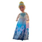 Encanta-te com o peluche da Cinderela em tamanho 40cm. Um presente mágico para crianças e fãs dos filmes Disney. Suave, seguro e perfeito para sonhar alto!