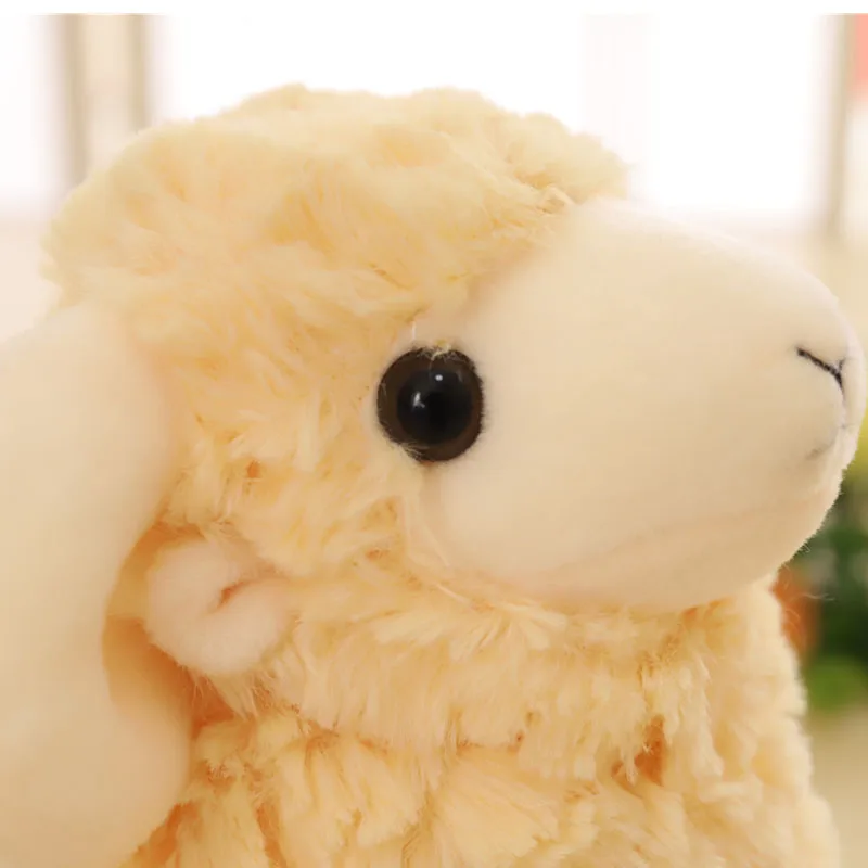 Peluche Ovelha – Macio, Fofo e Ideal para Crianças Descobre o Peluche de Ovelha em branco, rosa ou castanho. Suave, seguro e perfeito para crianças que adoram animais da quinta. Envio rápido e com amor!