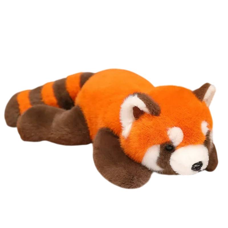 Descubra o Peluche Panda-Vermelho, macio e certificado CE, disponível em vários tamanhos. Ideal para crianças +3 anos, perfeito para oferecer, abraçar ou decorar com ternura.