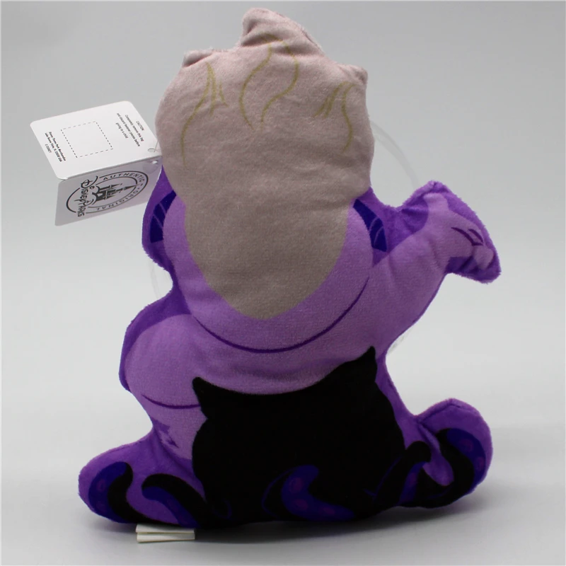 Peluche Úrsula - A Pequena Sereia 20cm - Bonecos de Peluche da Pequena Sereia Disney Leva para casa o incrível Peluche Úrsula - A Pequena Sereia 20cm! Um peluche Disney macio e detalhado, perfeito para fãs da famosa bruxa do mar. Ideal para colecionar, decorar ou oferecer.