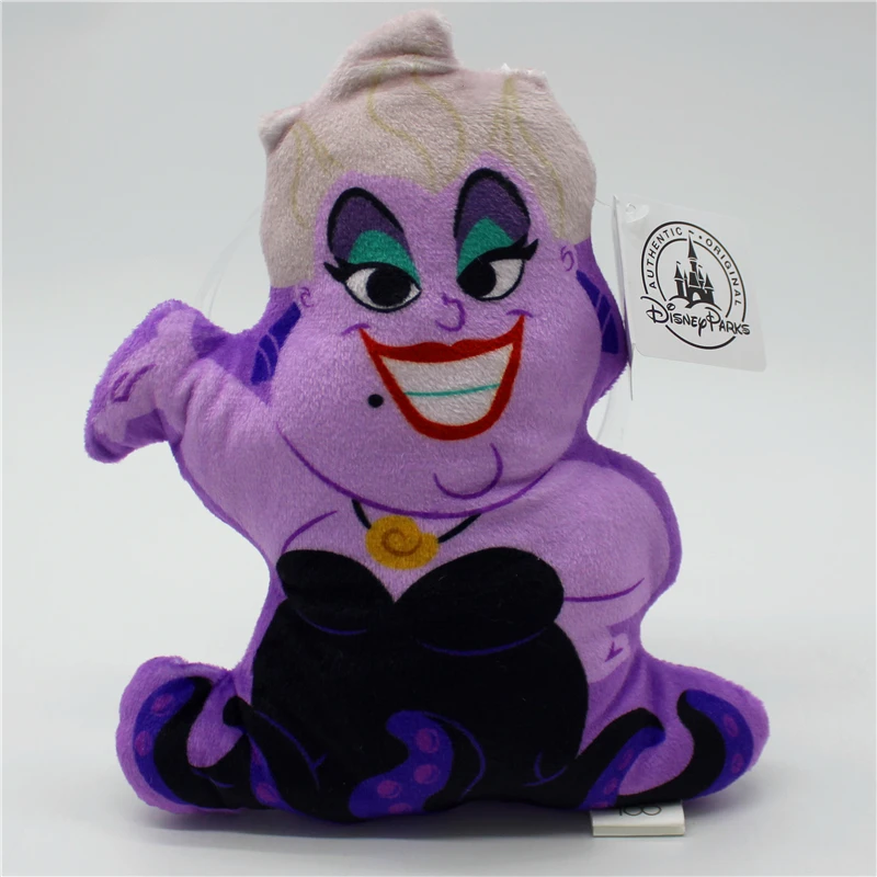 Peluche Úrsula - A Pequena Sereia 20cm - Bonecos de Peluche da Pequena Sereia Disney Leva para casa o incrível Peluche Úrsula - A Pequena Sereia 20cm! Um peluche Disney macio e detalhado, perfeito para fãs da famosa bruxa do mar. Ideal para colecionar, decorar ou oferecer.