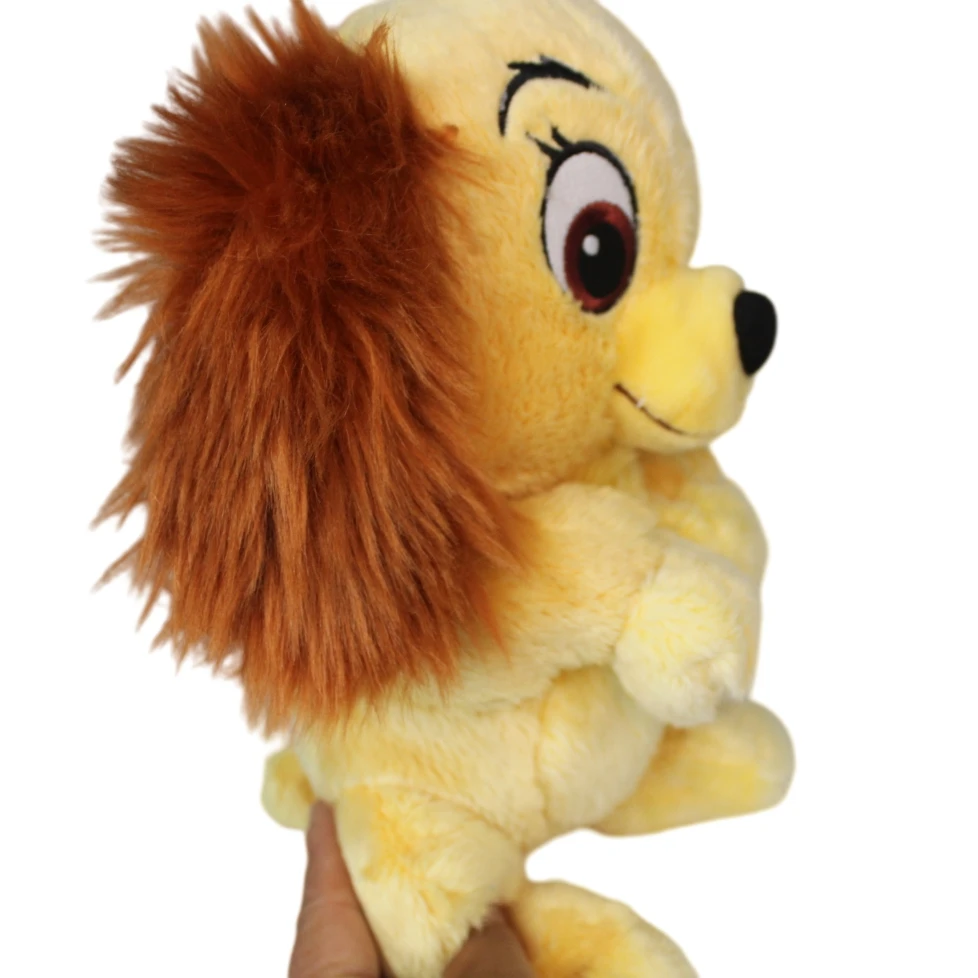Peluche Dama - A Dama e o Vagabundo 25cm - Bonecos de Peluche da Dama e o Vagabundo Disney Descubra o Peluche Dama - A Dama e o Vagabundo 25cm. Um peluche Disney macio e encantador, perfeito para crianças, fãs dos clássicos e colecionadores.