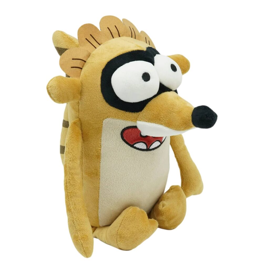 Compra o Peluche Rigby de Regular Show com 26cm. Um peluche macio e certificado CE, ideal para fãs da Cartoon Network, colecionadores e crianças +3 anos.