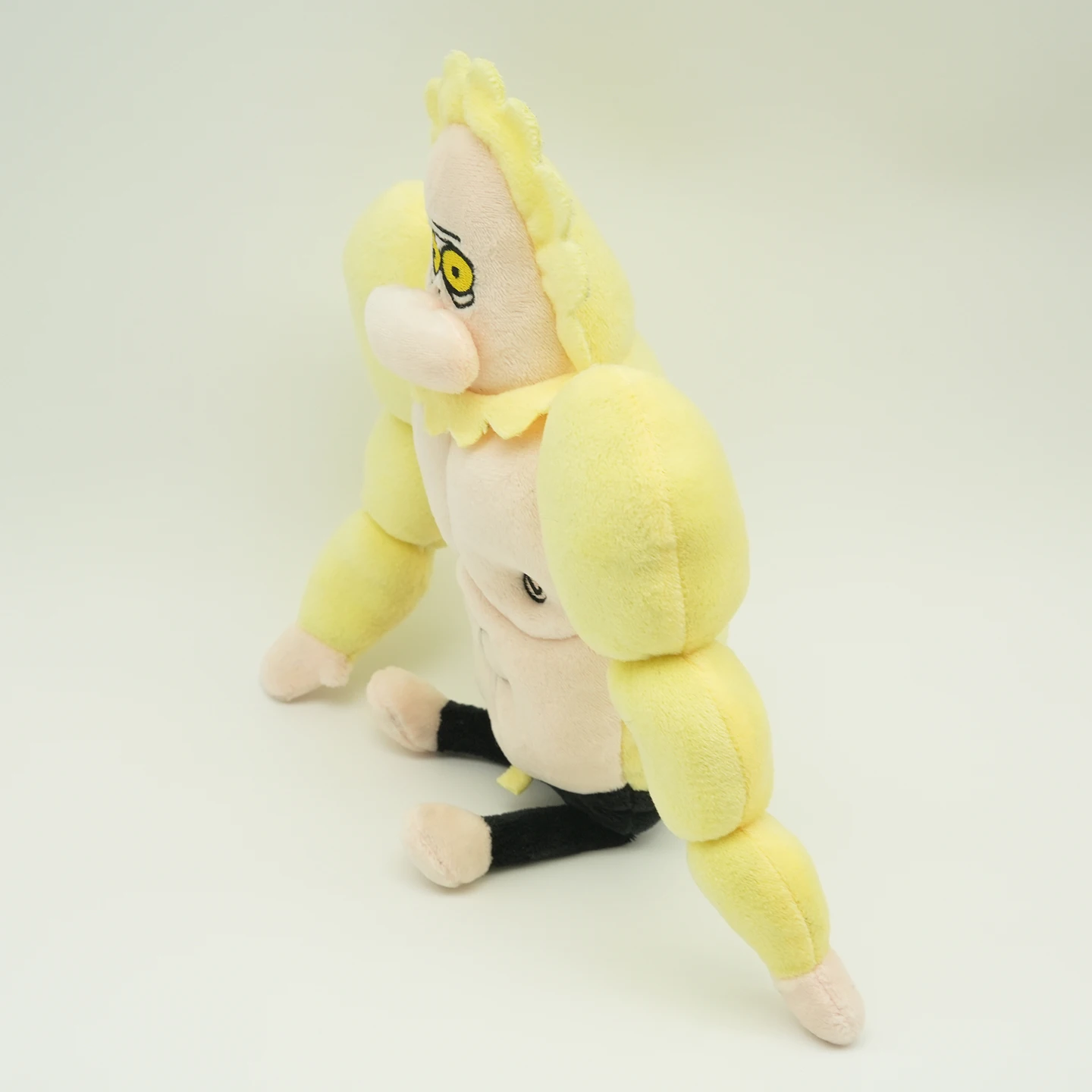 Peluche Skips - Regular Show 23cm | Peluches Cartoon Network Compra o Peluche Skips de Regular Show com 23cm. Um peluche macio, certificado CE e ideal para fãs da Cartoon Network, colecionadores e crianças +3 anos.
