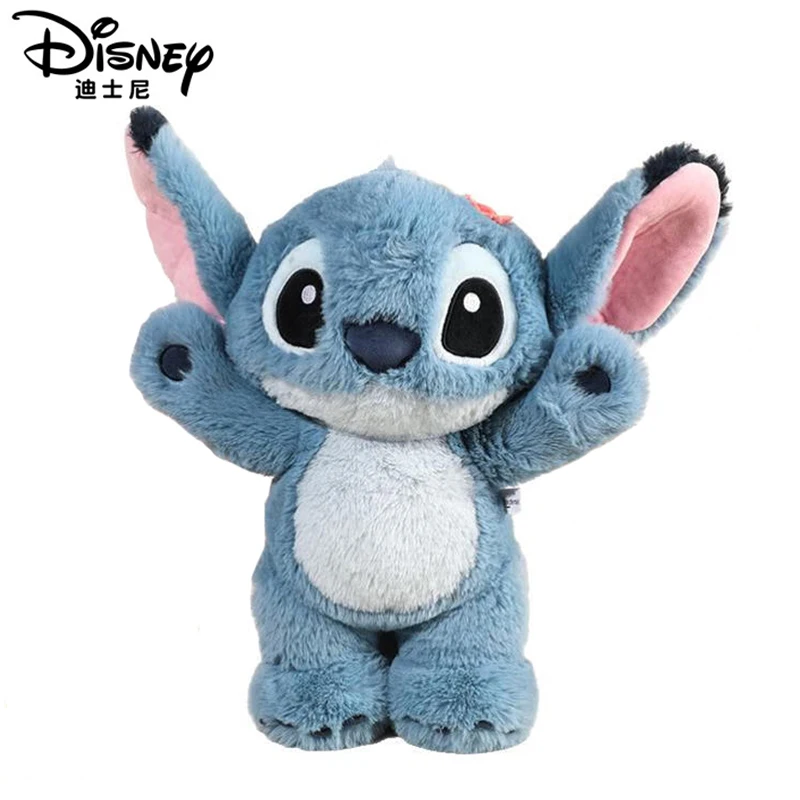 Peluche Stitch | 30cm e 35cm | Lilo & Stitch Peluche Stitch de Lilo & Stitch disponível em 30cm e 35cm. Macio, adorável e perfeito para abraçar, é ideal para crianças e fãs dos filmes Disney.